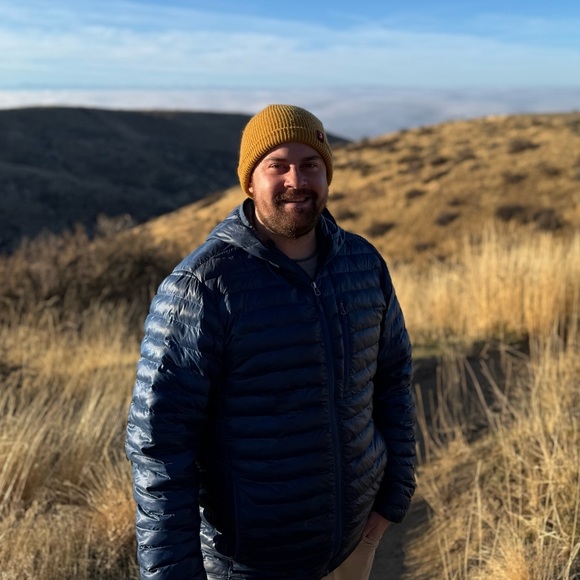 Meet your Posher, Mitchel - Picture 1 of 1